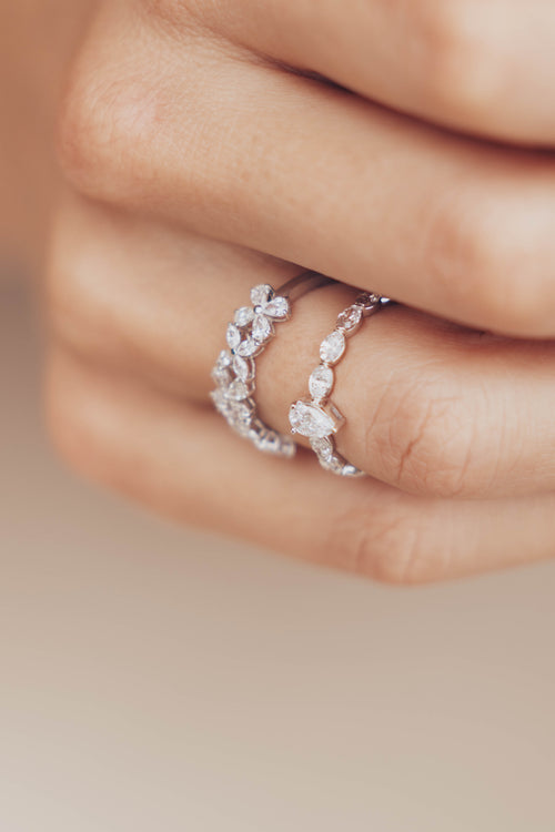 Pierścionek z białego złota z diamentami Jardin Blanc Diamond Ring